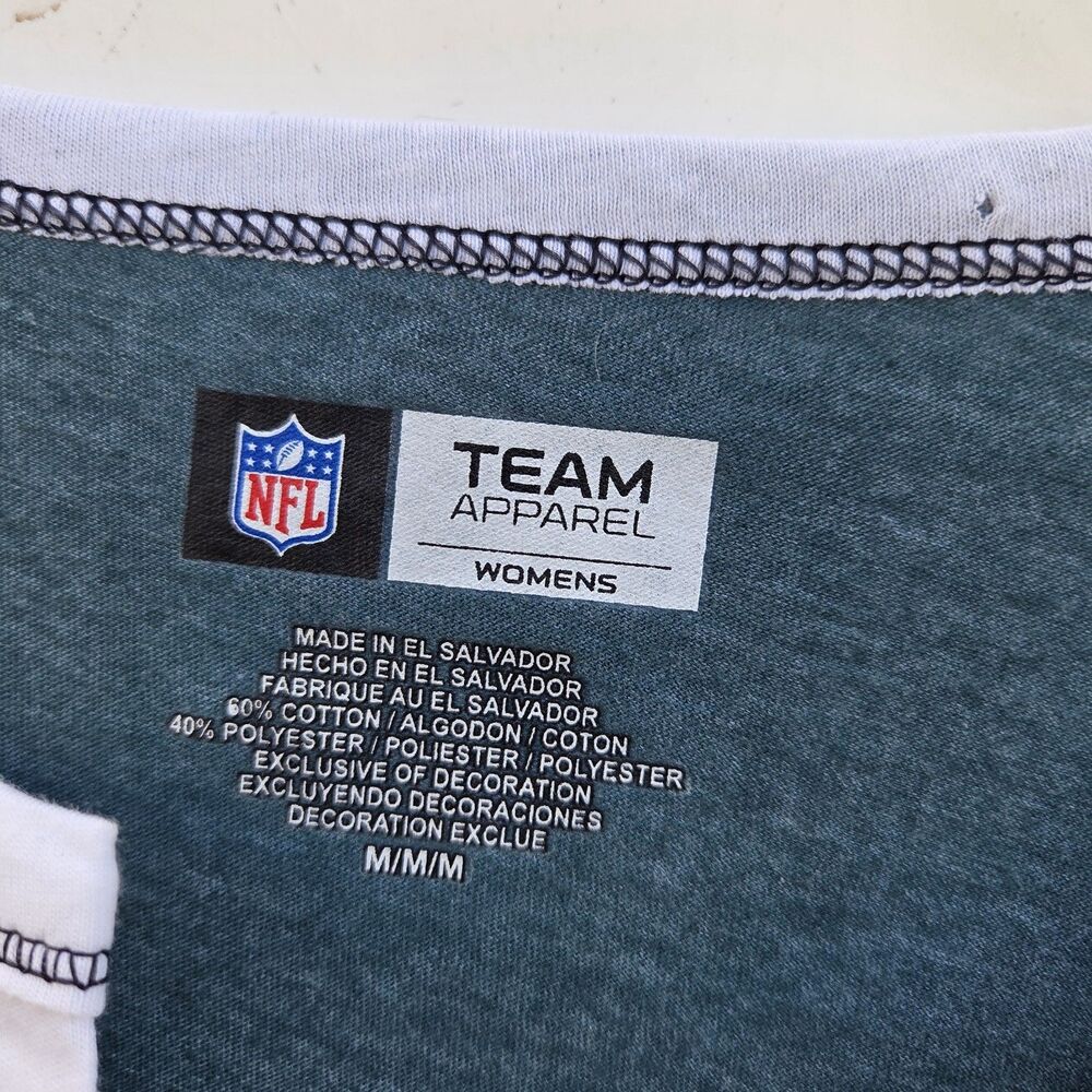 NFL Team Apparel Women’s Philadelphia Eagles Football T-shirt Size M - Picture 3 of 6